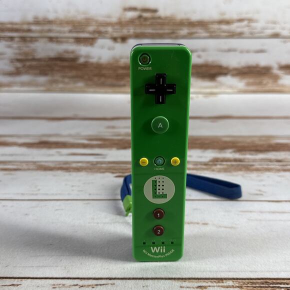 Nintendo Wii Remote Plus – Luigi Limited Edition, OEM, Tested, No Back Cover - Picture 1 of 4